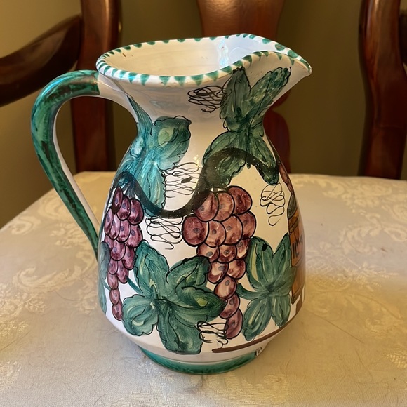 Hand thrown, hand painted Via Porta Pinciana - GB Italian pottery pitcher in EUC - Picture 3 of 13